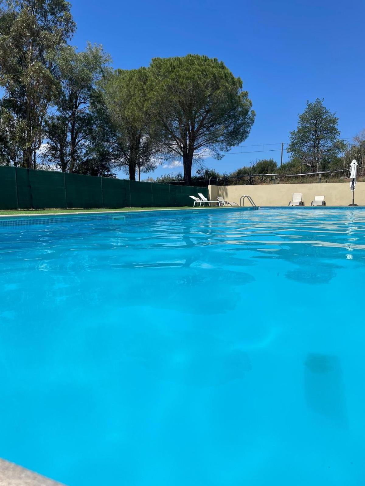 Hotel La Garenne Tresserre 外观 照片